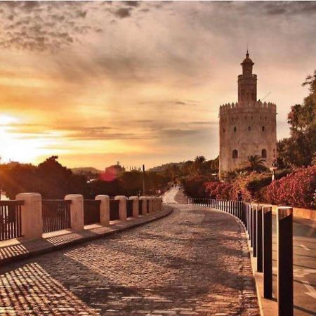 Apartamento Triana Center Sevilla Dış mekan fotoğraf