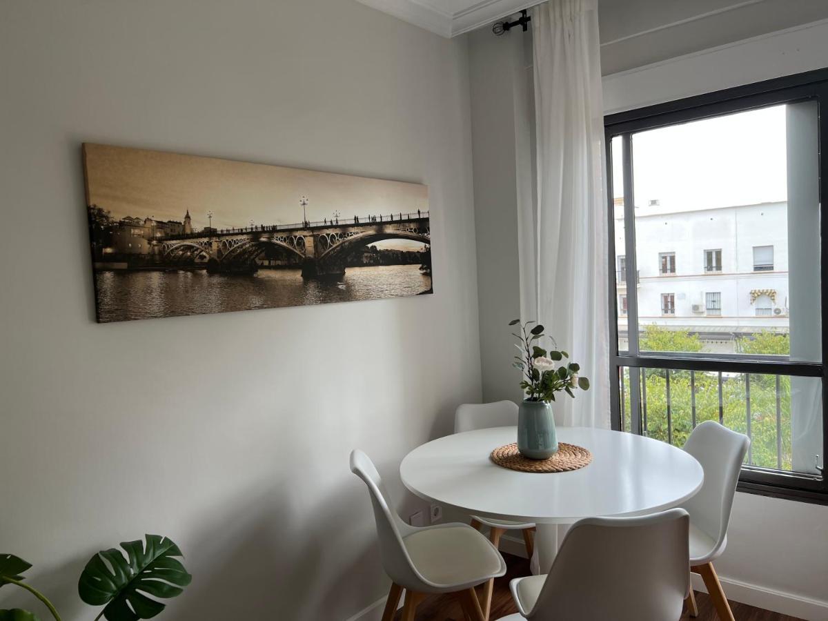 Apartamento Triana Center Sevilla Dış mekan fotoğraf