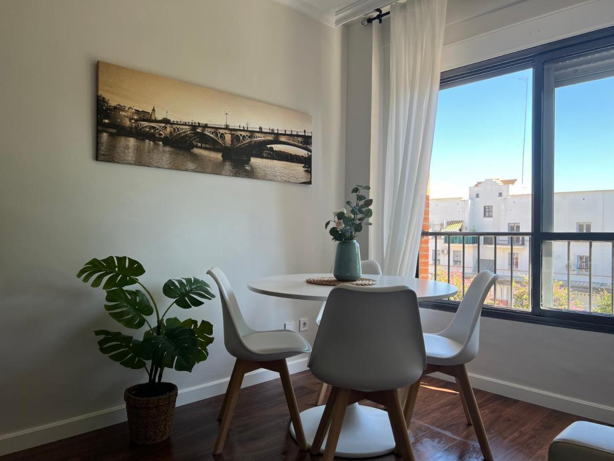 Apartamento Triana Center Sevilla Dış mekan fotoğraf